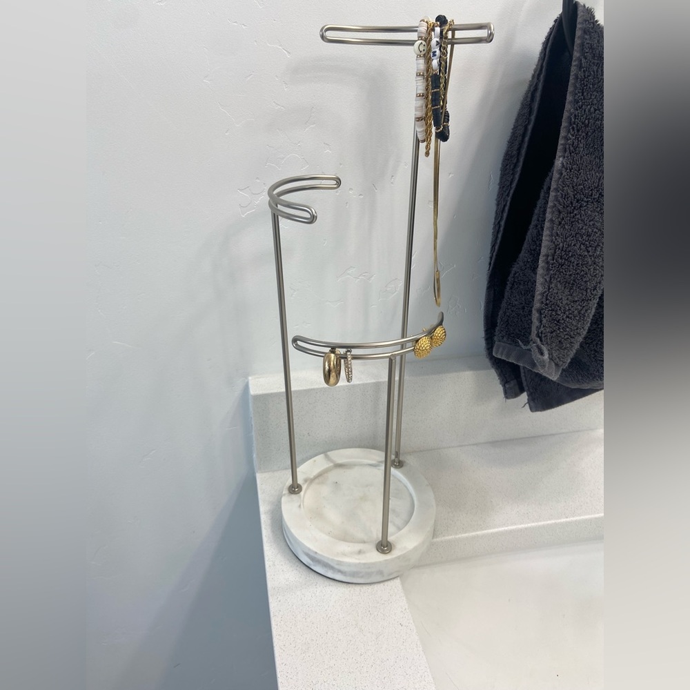 marble jewelry stand holder